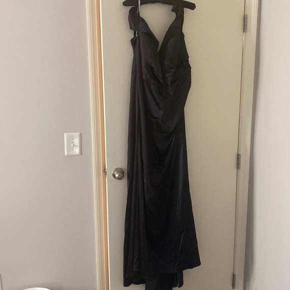 Black satin off the shoulder dress - Picture 1 of 4